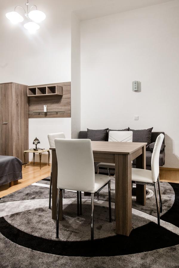 W2 Synagogue Apartment Budapest Bagian luar foto