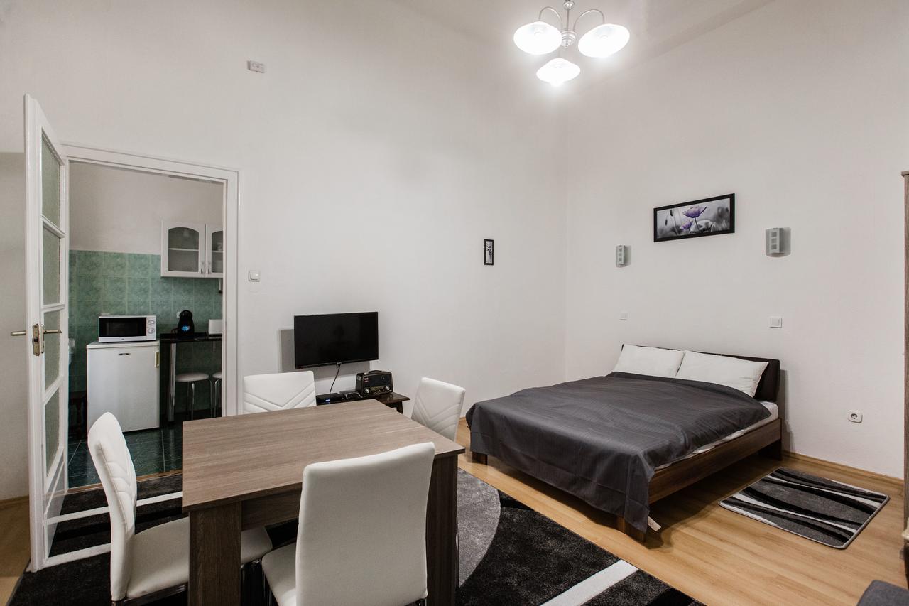 W2 Synagogue Apartment Budapest Bagian luar foto